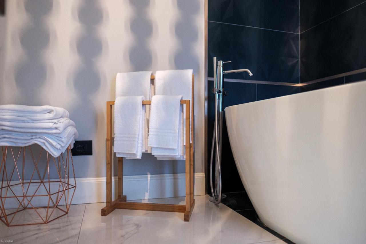 Sekeles Suites&spa 2*