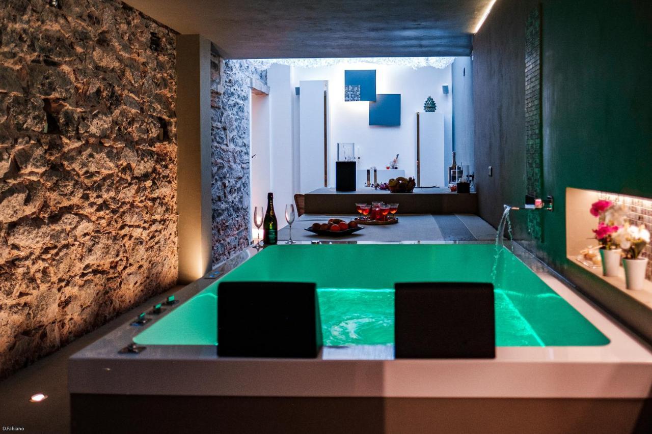 Sekeles Suites&spa 2*